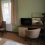 Homestay Rofel Goscinne *
