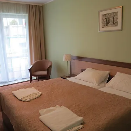 Rofel Goscinne Проживание в семье